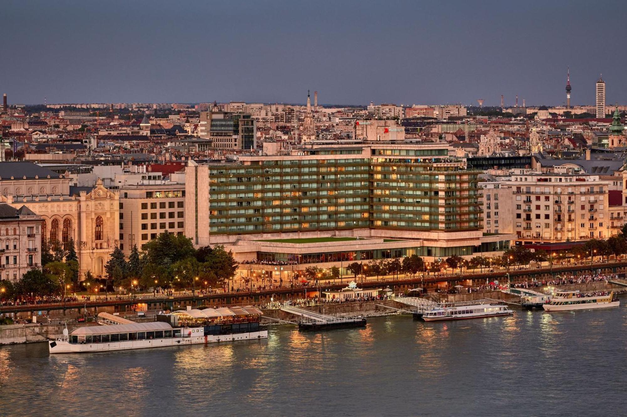 Budapest Marriott Hotel Exterior foto