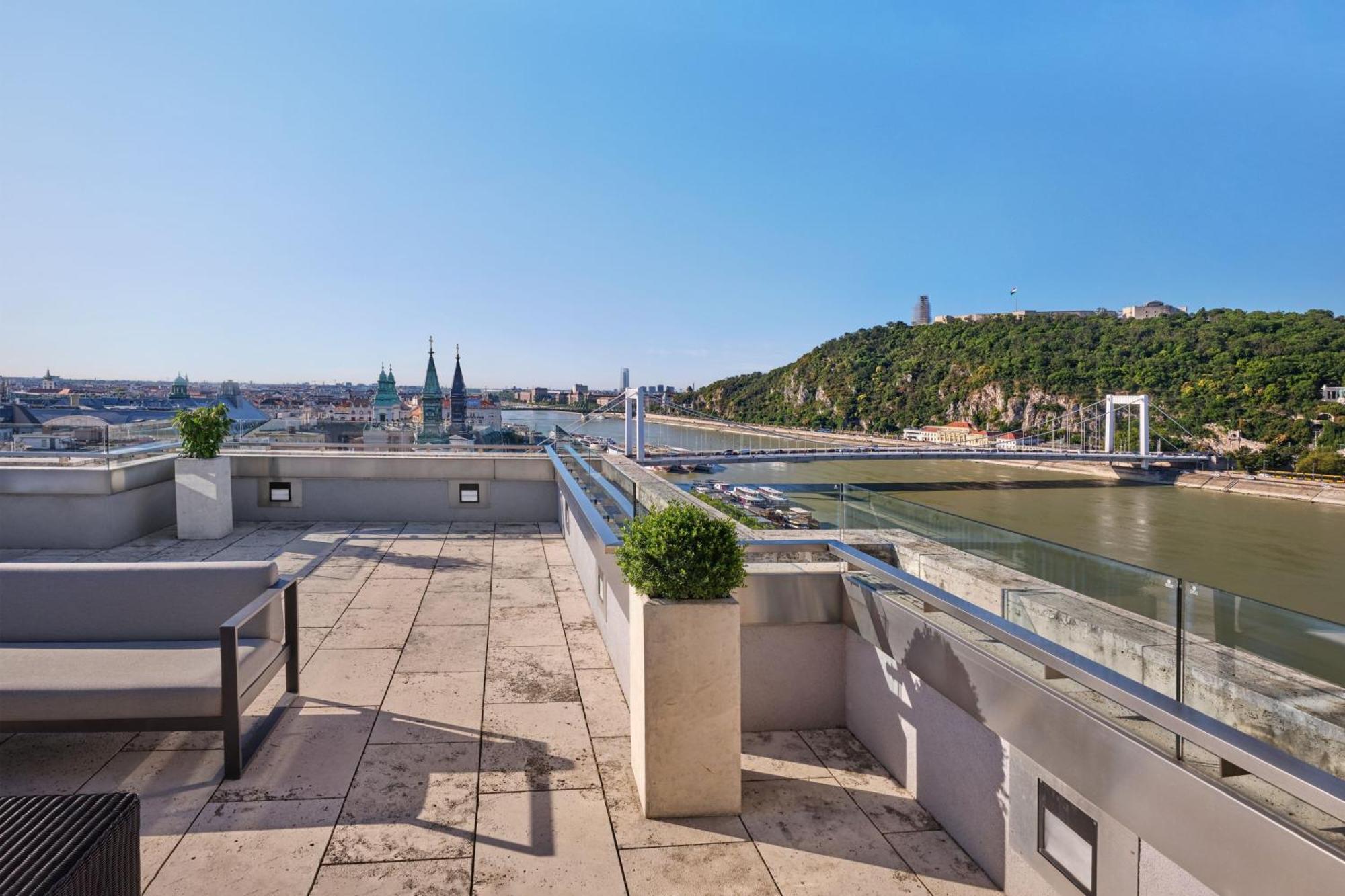 Budapest Marriott Hotel Exterior foto