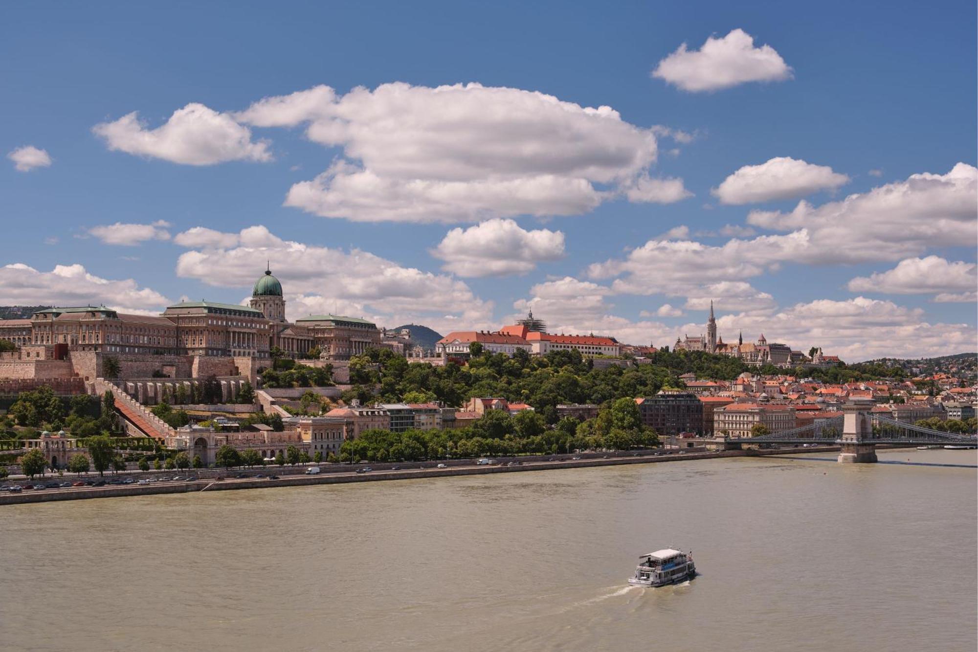 Budapest Marriott Hotel Exterior foto